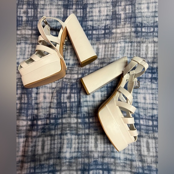 Forever 21 Faux Leather Caged Platform Heels - Picture 2 of 5